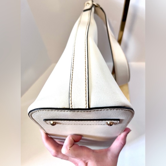 Dooney & Bourke Creamy White Leather Hobo Shoulder Bag - Picture 12 of 12